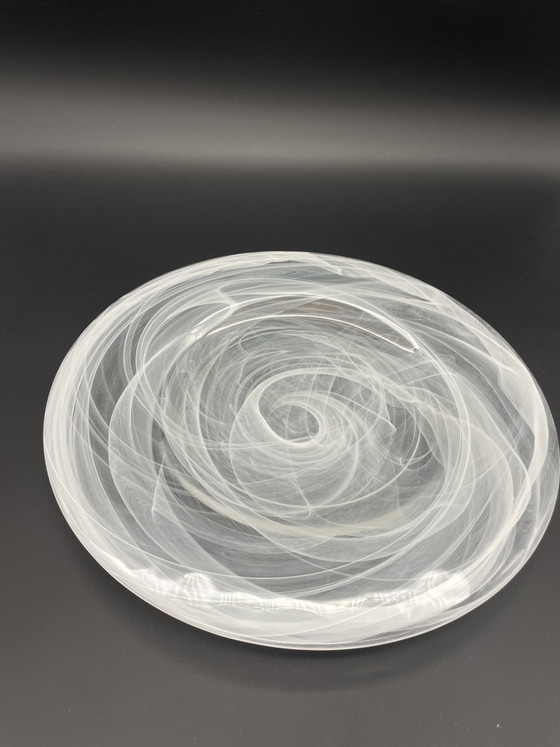 Large Glass Plate 'Smoke Swirl' – White Thread Decor, Ø 35 cm – Decorative Objects (photo 5 of 5)