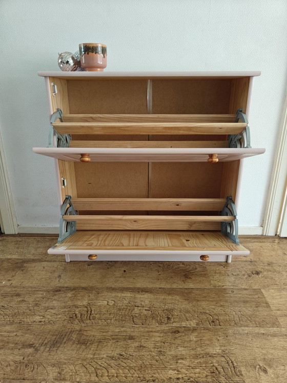 Vintage roze schoenenkast met 2 kleppen – Sfeervol en uniek – Kledingkasten, Wood (photo 3 of 7)