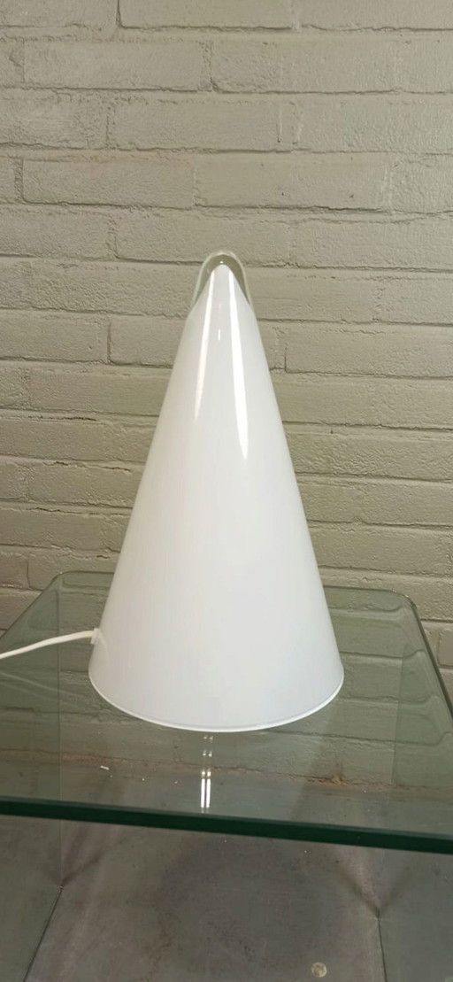 Lámpara de mesa TeePee de SCE Francia 
