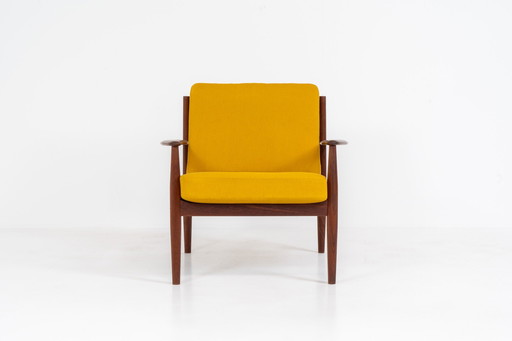 “Fd-128” Easy Chair By Grete Jalk For France & Son (Denmark, 1960S).