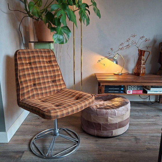 Image 1 of Fauteuil pivotant design style Space Age, milieu du siècle, années 60/70