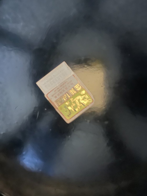 Image 1 of Antique Chinese Side Table – Handmade – Jade, Mother of Pearl & Gold Painting – Jinlong Beijing