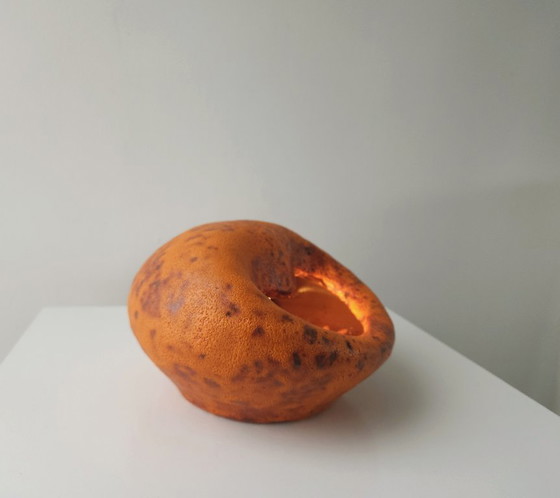 Image 1 of Keramieken vintage tafellamp, chamotte klei, oranje brutalist aardewerken mcm lamp