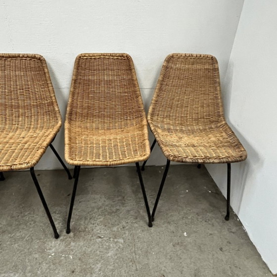 Image 1 of 7 chaises de salle à manger en rotin du milieu du siècle – Dirk van Sliedregt | Rohé