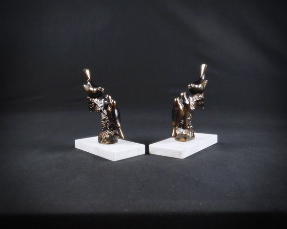 Image 1 of Pair of regule and marble bird sculpture bookends signed Frécourt art deco