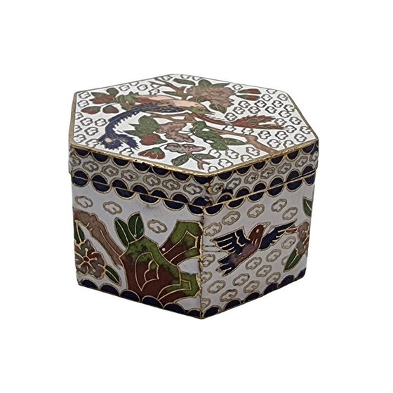 Image 1 of Sechseckige Cloisonné-Schmuckschatulle mit Vogelmotiv