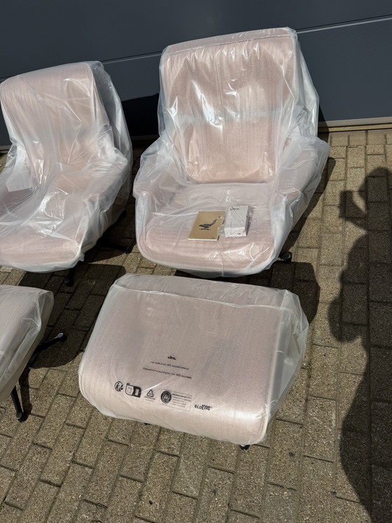 Image 1 of Poltrona lounge Vitra Eames XL + poggiapiedi, in pregiata pelle nera e palissandro Santos. NUOVA!!