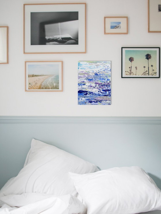 Image 1 of VOLT ultramarine - abstract schilderij blauw wit zilver – klein modern kunstwerk