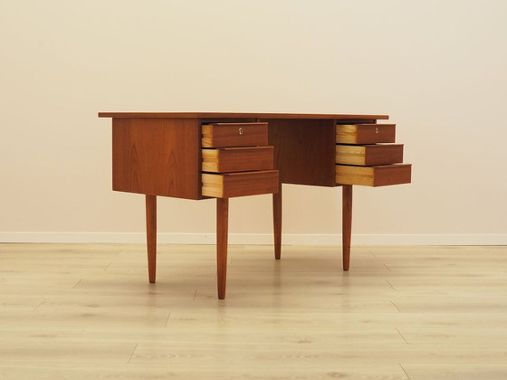 Image 1 of Bureau en teck, design danois, années 1970, fabriqué au Danemark