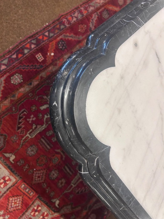 Image 1 of Black and white Hollywood marble table, Regency seventies
