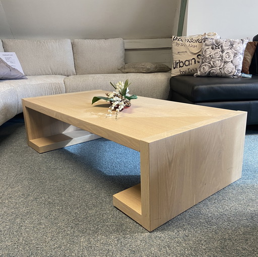 Mesa de centro Quba de marca privada