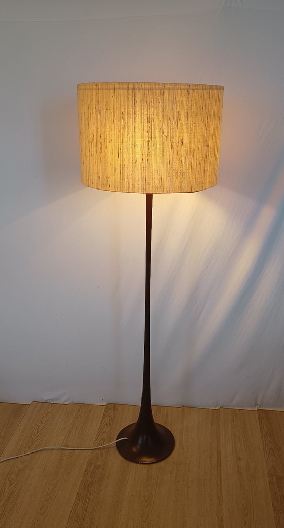 Lampadaire Sixties avec pied trompette – Métal, Textile (photo 5 of 9)