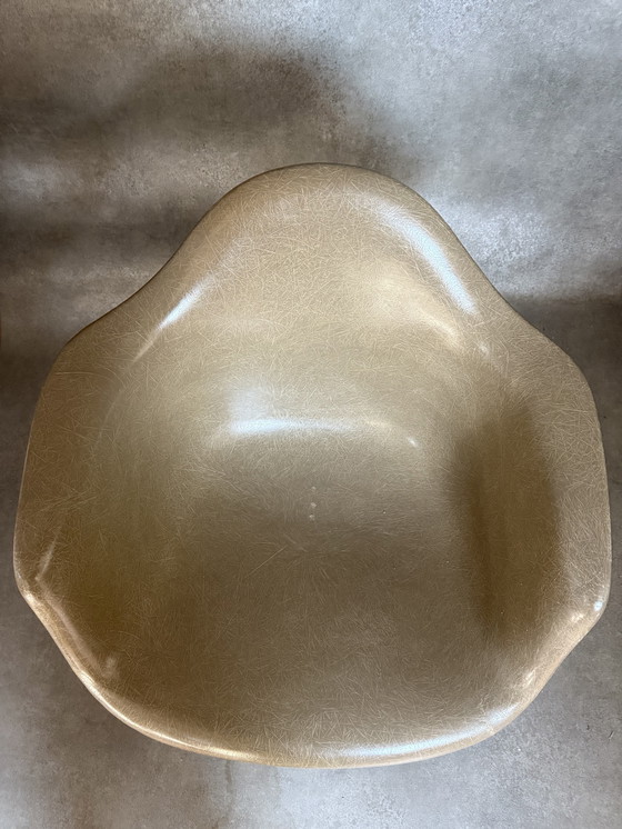 Image 1 of Schommelstoel Eames Herman Miller Vitra