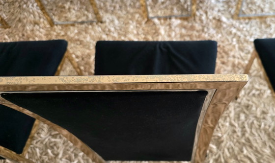 Set aus 8 Esszimmerstühlen aus Messing, Chrom und schwarzem Samt, Maison Roméo, um 1970 – Textile (photo 11 of 14)