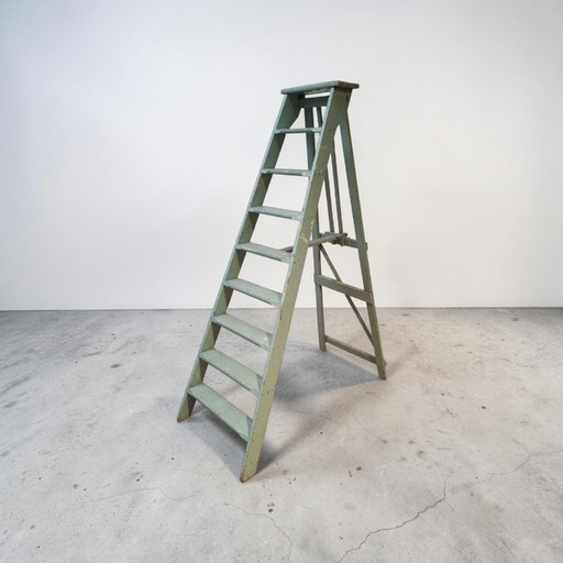 Scala da Pittore Vintage in Legno con Strato di Vernice Verde Menta Consumato – decoratie, Wood