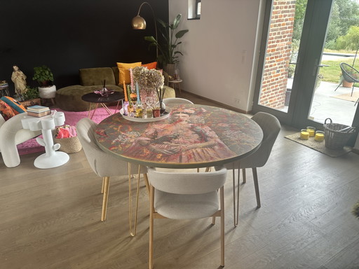 Handgemaakte Maximalistische Eettafel – Frida Kahlo Inspired – Ø140 cm – Mdf, Wood
