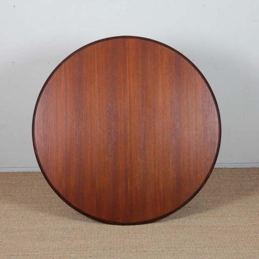 Extendable round teak dining table, Scandinavian design, 1960