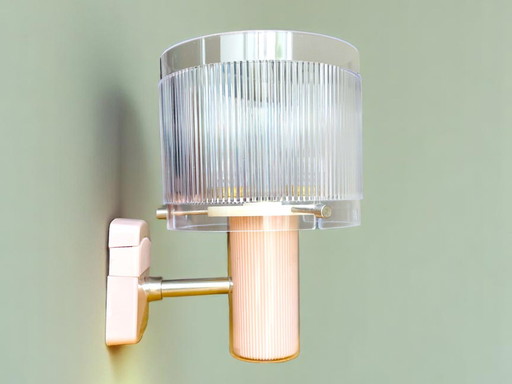 Roze wandlamp Mid Century Modern