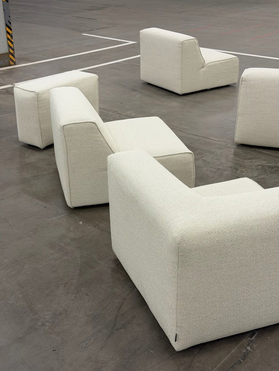 Image 1 of Linteloo Matu | Modular sofa 