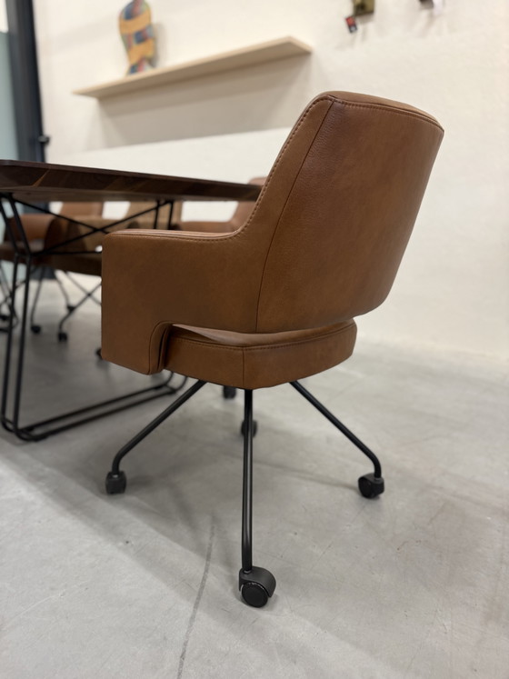 Image 1 of 6 Gealux Mango Eetkamerstoel Bruin Leer Stof