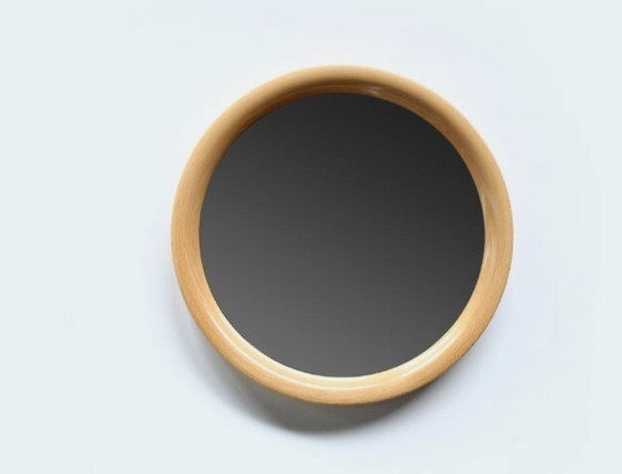 Image 1 of Espejo de madera curvada de Sori Yanagi