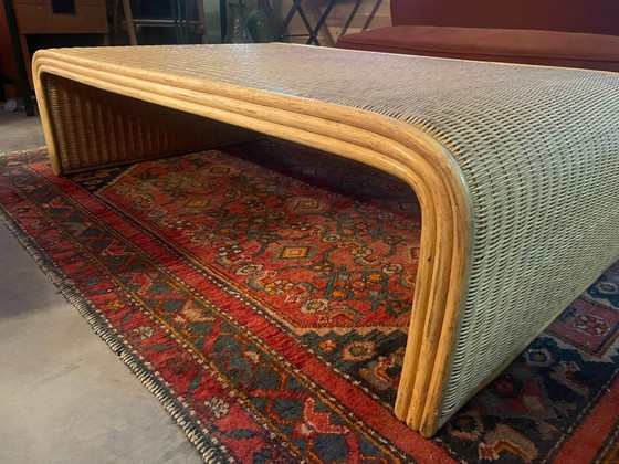 Image 1 of Grande table basse vintage en roseau courbé, style cascade, années 1970