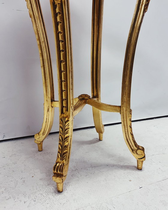 Tavolino dorato con piano rotondo in marmo – Green Square Antiques, Tavolini, Marble, Vintage (photo 6 of 8)