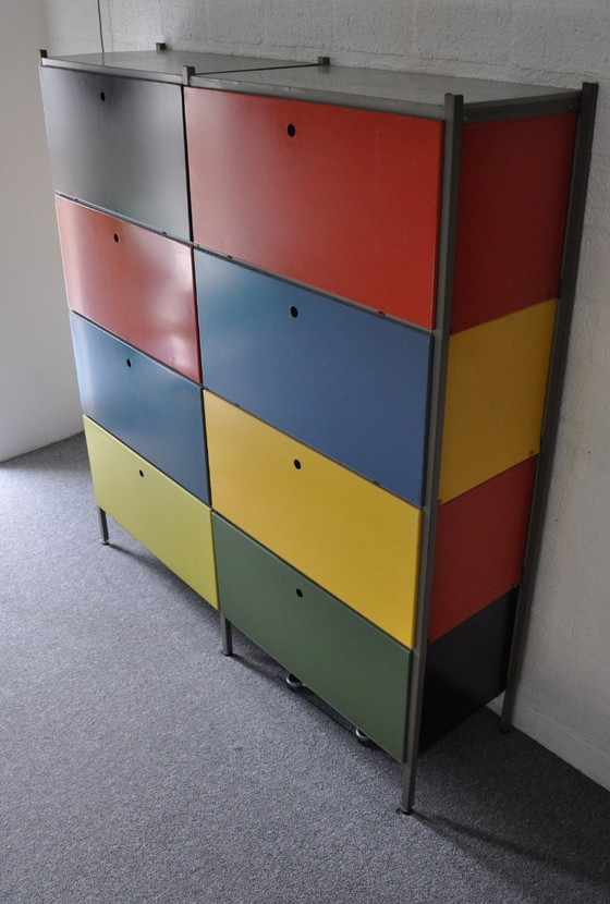 Image 1 of Gispen 663 wandkast ontwerp Wim Rietveld 1950