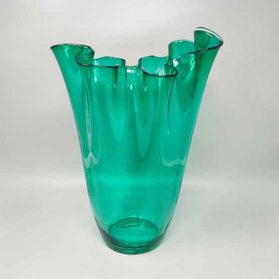 Image 1 of Vase « Fazzoletto » vert éclatant des années 1970, signé Michielotto, en verre de Murano. Fabriqué en Italie.