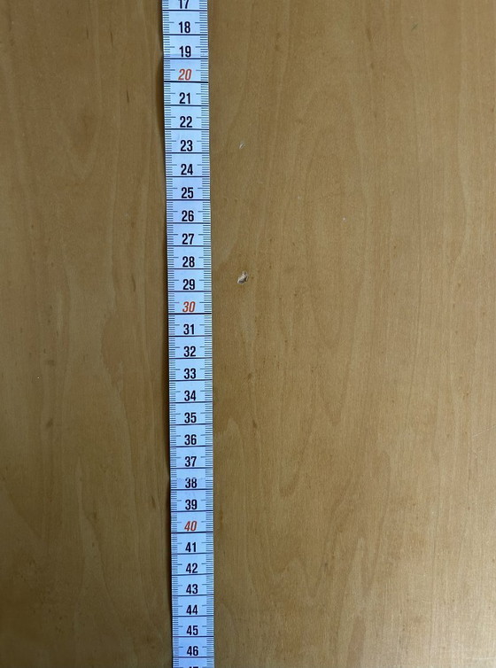 Image 1 of Hermosa mesa de comedor Giorgetti en muy buen estado.