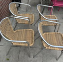 Satz von 4 Rattan-Aluminium-Stühlen
