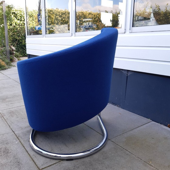 Sedia asimmetrica blu reale – Poltrone, Tessile (photo 5 of 6)