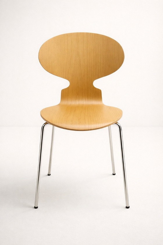 Image 1 of 4 Sedie Arne Jacobsen ANT 3101 Fritz Hansen