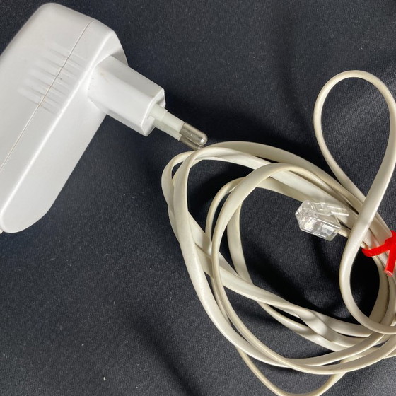 Image 1 of Téléphone sans fil Philips Mira M555 rouge et blanc avec répondeur (2013)