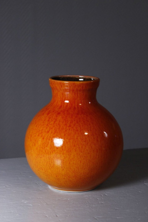 Jars France - Vintage Ceramic Ball Vase, Bright Orange Enamel, 20th Century Design – Mid Century Modern (photo 2 of 8)