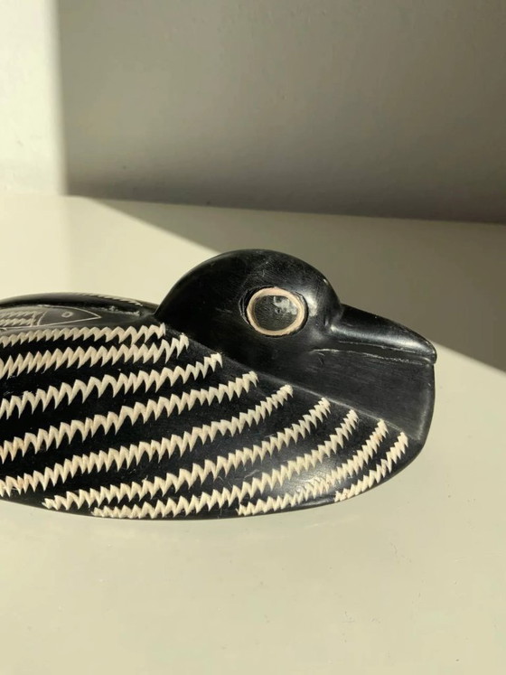 Image 1 of Inuit-Specksteinskulptur eines Seetauchers (Kanada)