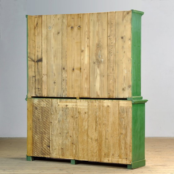 Image 1 of Grote grenen kast, jaren 1930