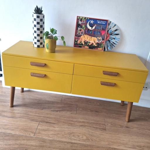 Vintage-Sideboard