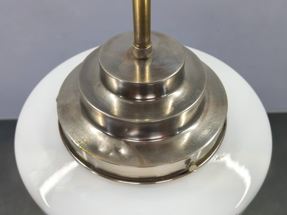 Image 1 of Lampada a sospensione Art Déco con paralume in vetro opalino, Cecoslovacchia, anni '30