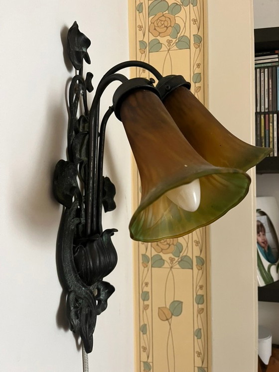 Image 1 of Jugendstil-Wandlampenkelche