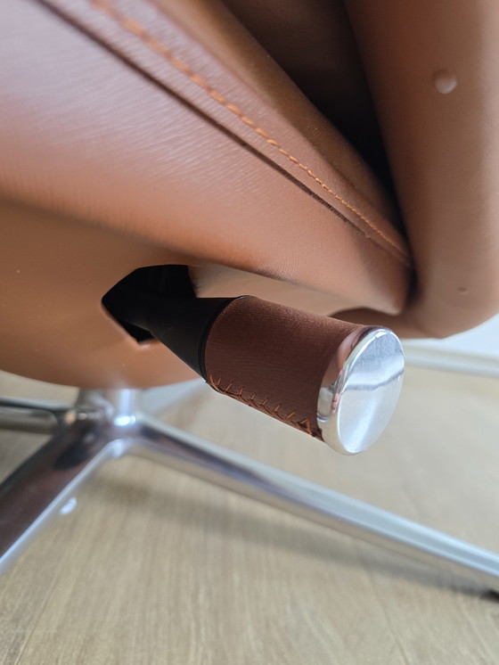 Image 1 of Vitra Grand Fauteuil Relax Antonio Citterio