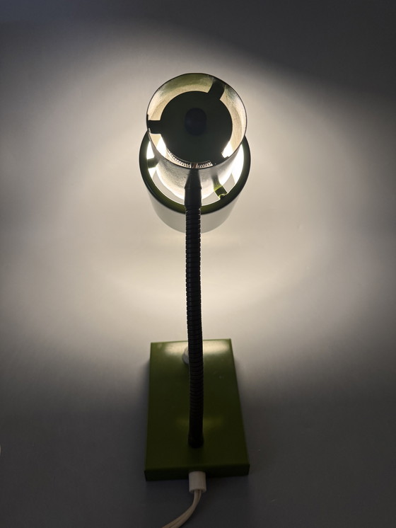 Image 1 of Vintage green desk lamp – 70s style