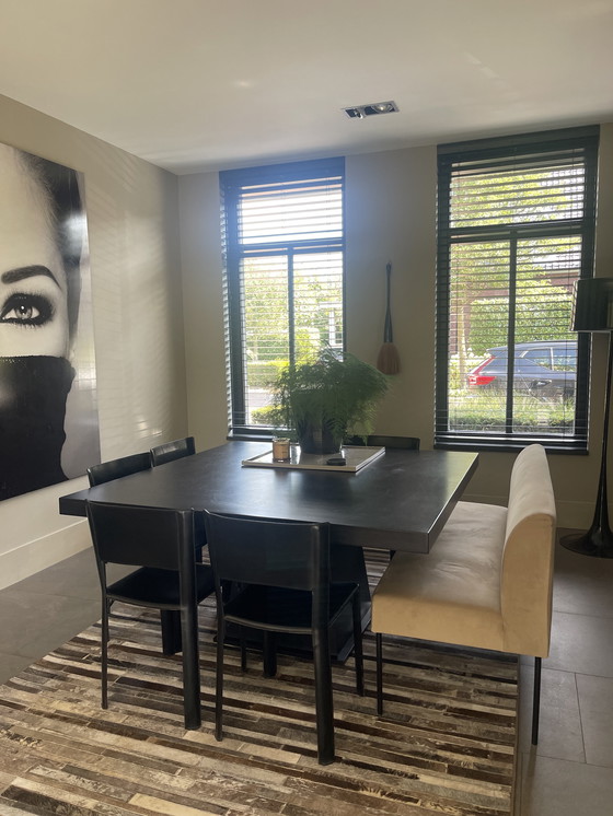 Image 1 of Tavolo nero robusto