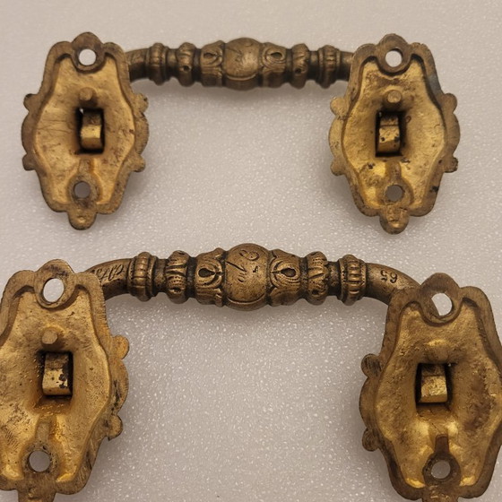 Image 1 of 2 poignées en bronze, Directoire, signé et numéroté 