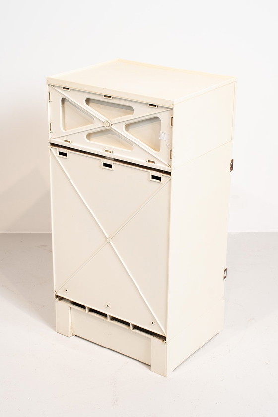 Image 1 of Marc Held kastje voor Prisunic