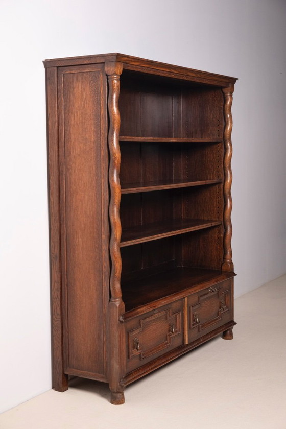 Image 1 of Libreria "Gillberga" in quercia di Nordiska Kompaniet, 1924 Svezia