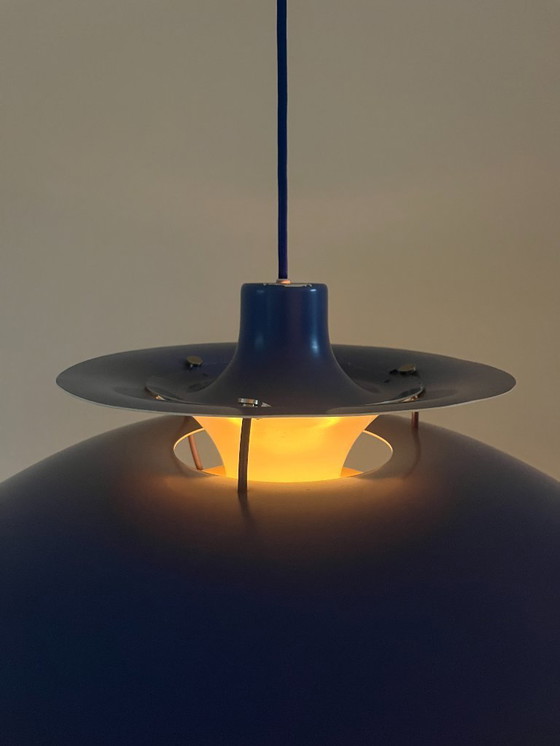 Image 1 of Vintage Louis Poulsen PH5 - rare blue - Poul Henningsen - Danish design lamp