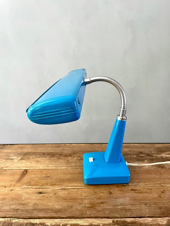 Image 1 of Lampe de bureau Glamor vintage Mid Century bleu vif du Japon