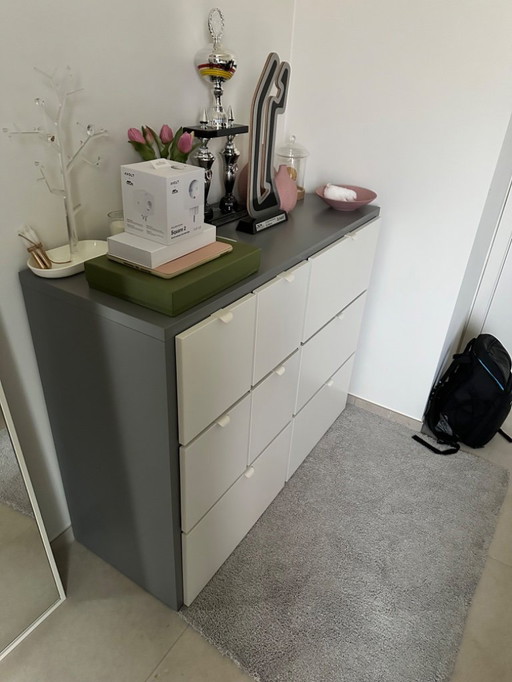Commode