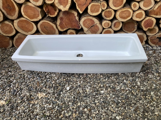 Image 1 of Lavabo antico in ceramica vintage - lavabo scolastico – 101 x 35 cm